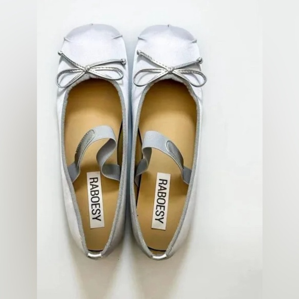 NWT ballet flats / ballerinas